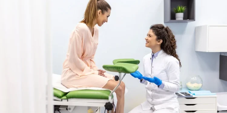 Nguyên nhân và cách điều trị tình trạng vùng kín nổi mụn ngứa